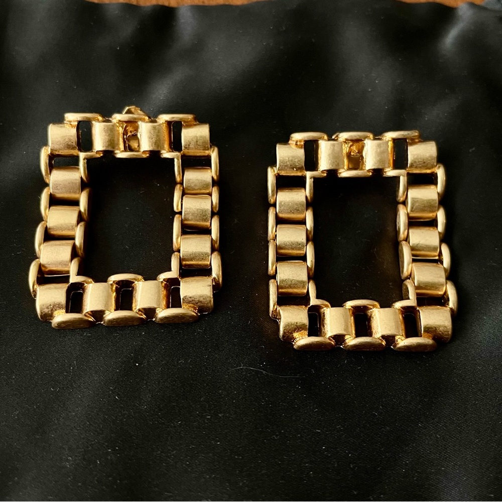 Uterqe Gold Rectangular Chain-Link Drop Earrings - image 1